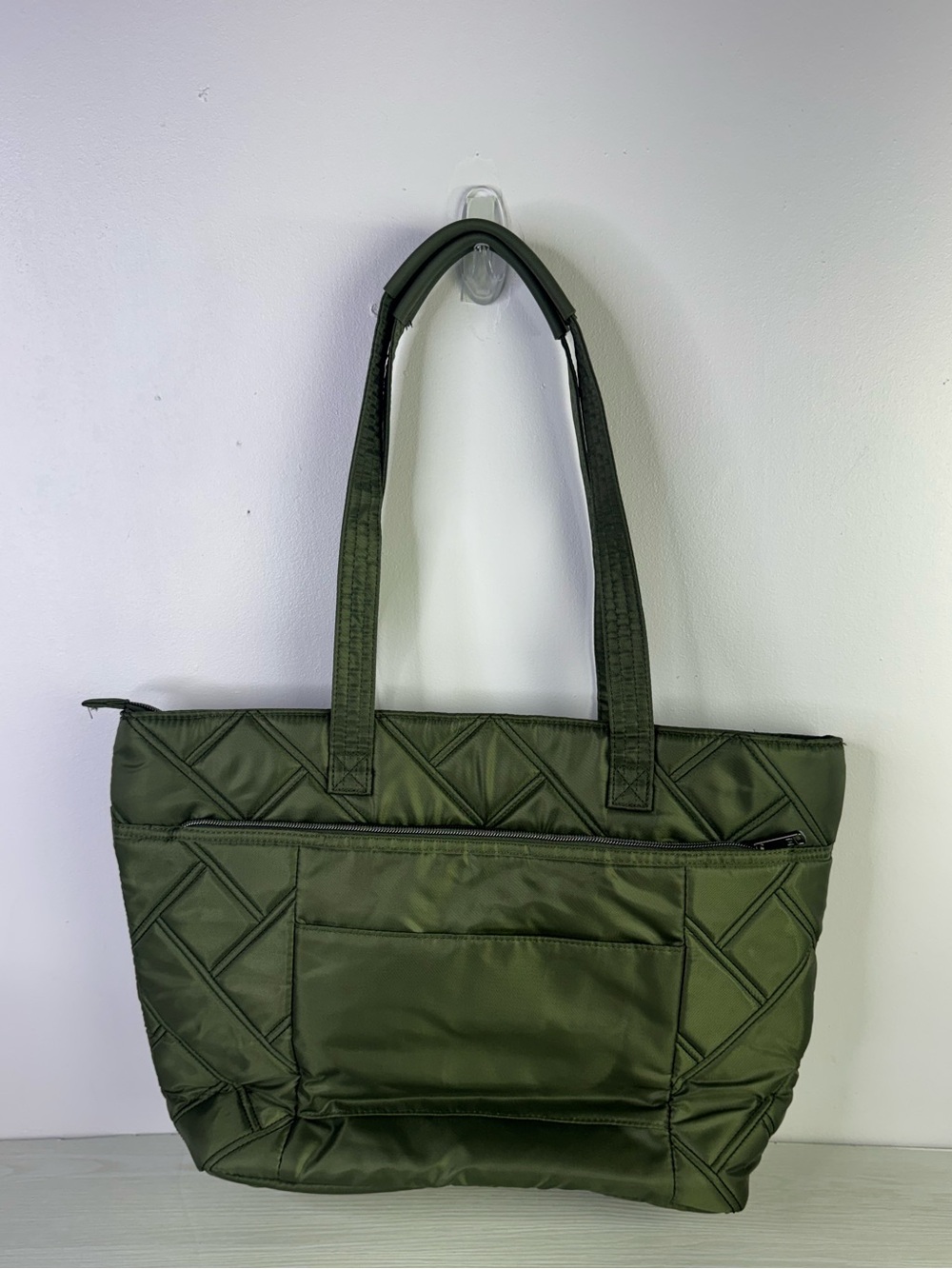 Lug Skyliner Tote in Olive Green - Picture 4 of 12